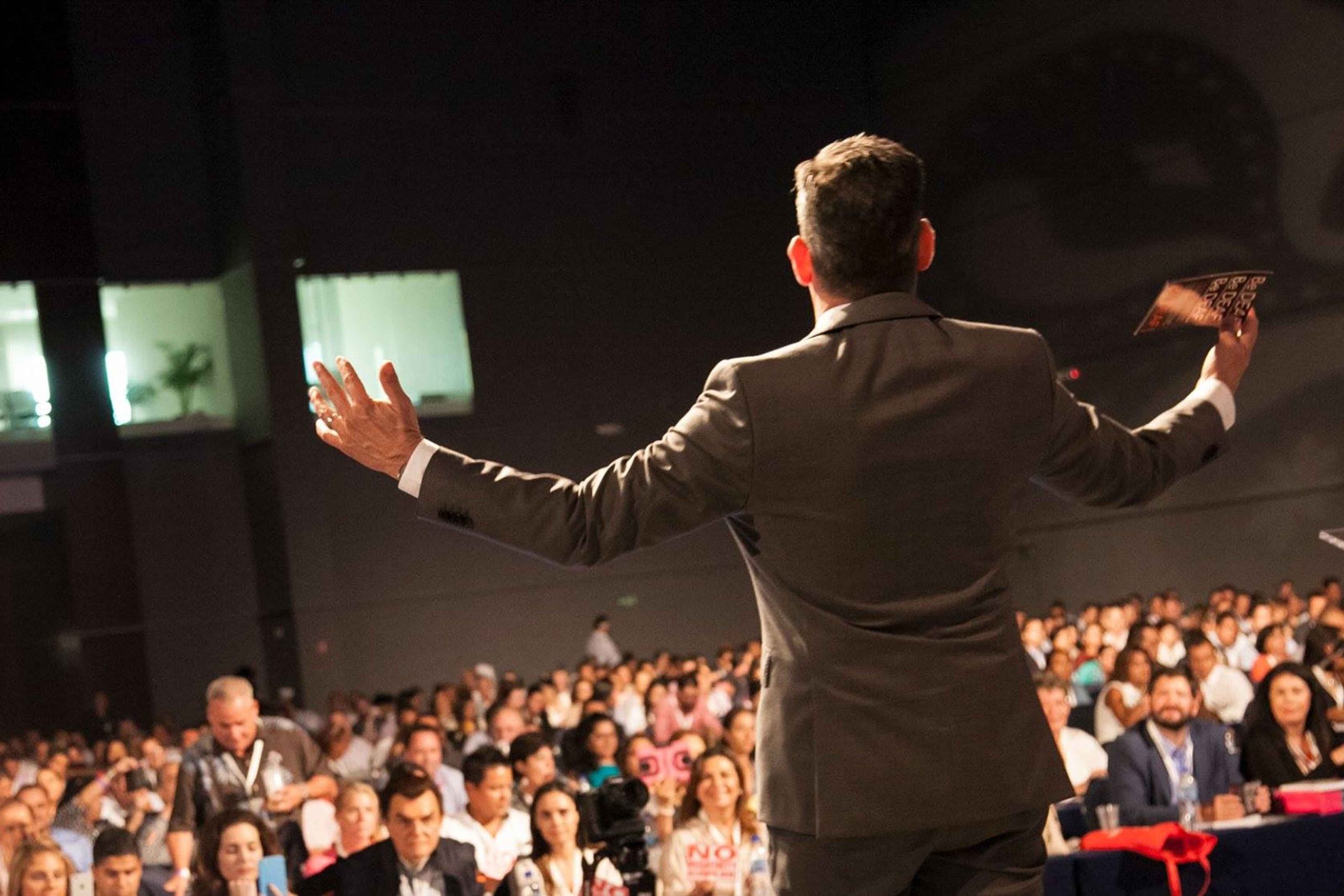 How to become a master public speaker?